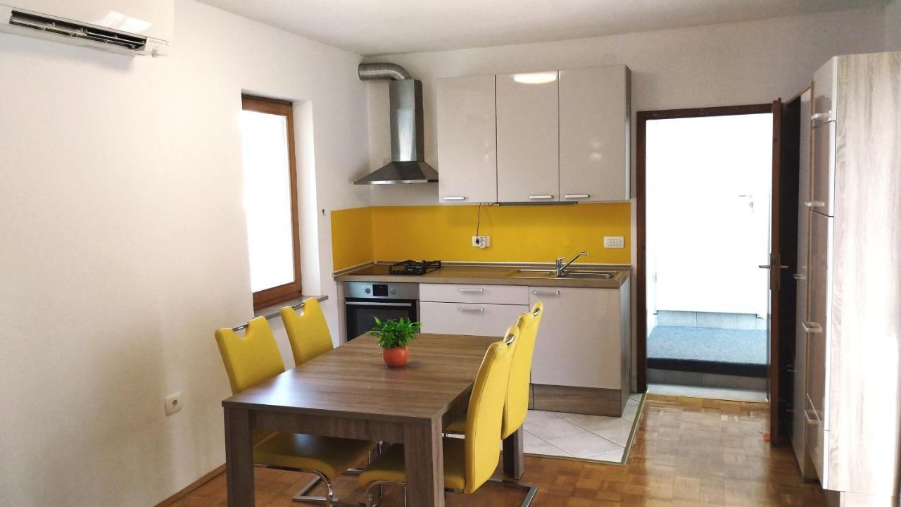 Active Apartments Koper Exterior photo